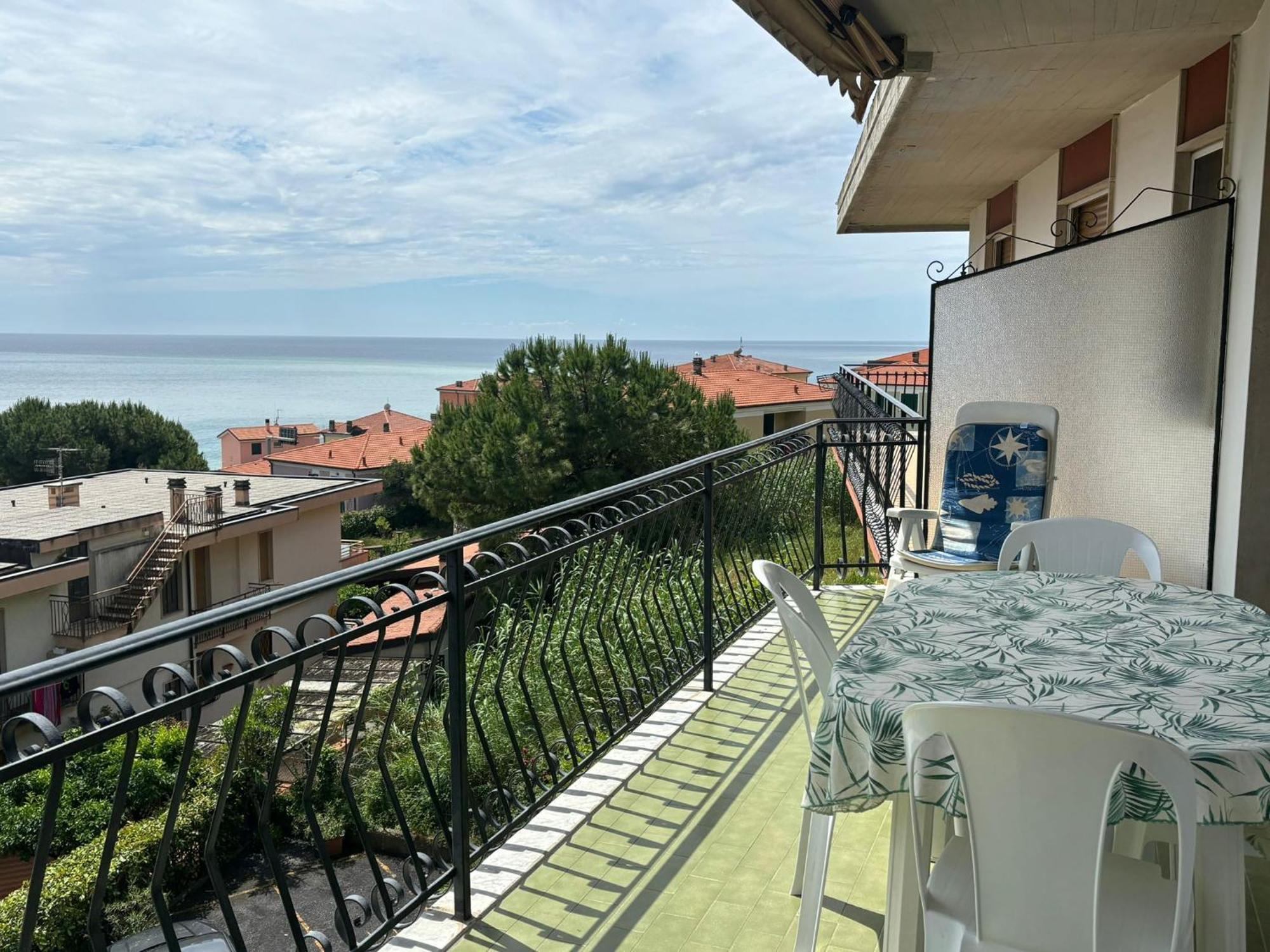 Appartamento Angela Riva Ligure Exteriör bild
